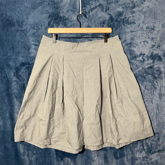 Merona Dresses & Skirts - Merona A-line Pleated Vertical Striped Casual Gray Skirt Knee Length Womans 12